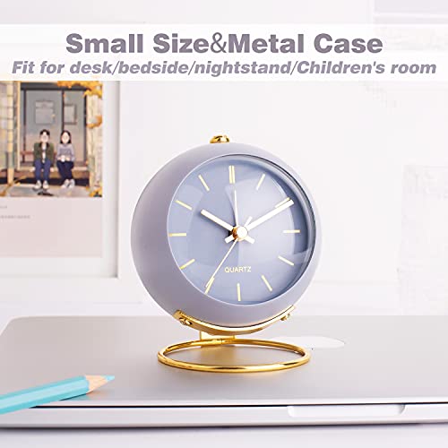 Cream Battery Operated Desk Alarm Clock with Light Z85922