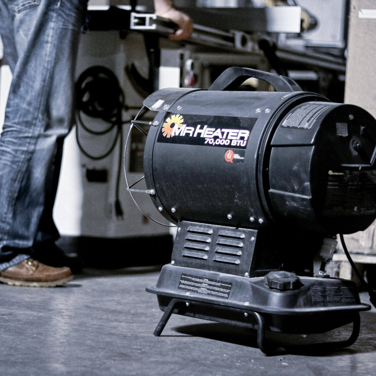 70K BTU Kerosene Radiant Heater V2957