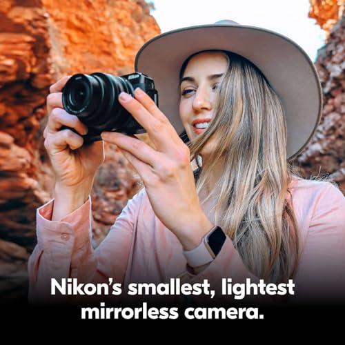 Compact Mirrorless Camera with 16-50mm Lens R885