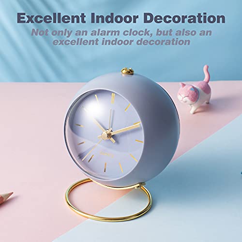 Cream Battery Operated Desk Alarm Clock with Light Z85922