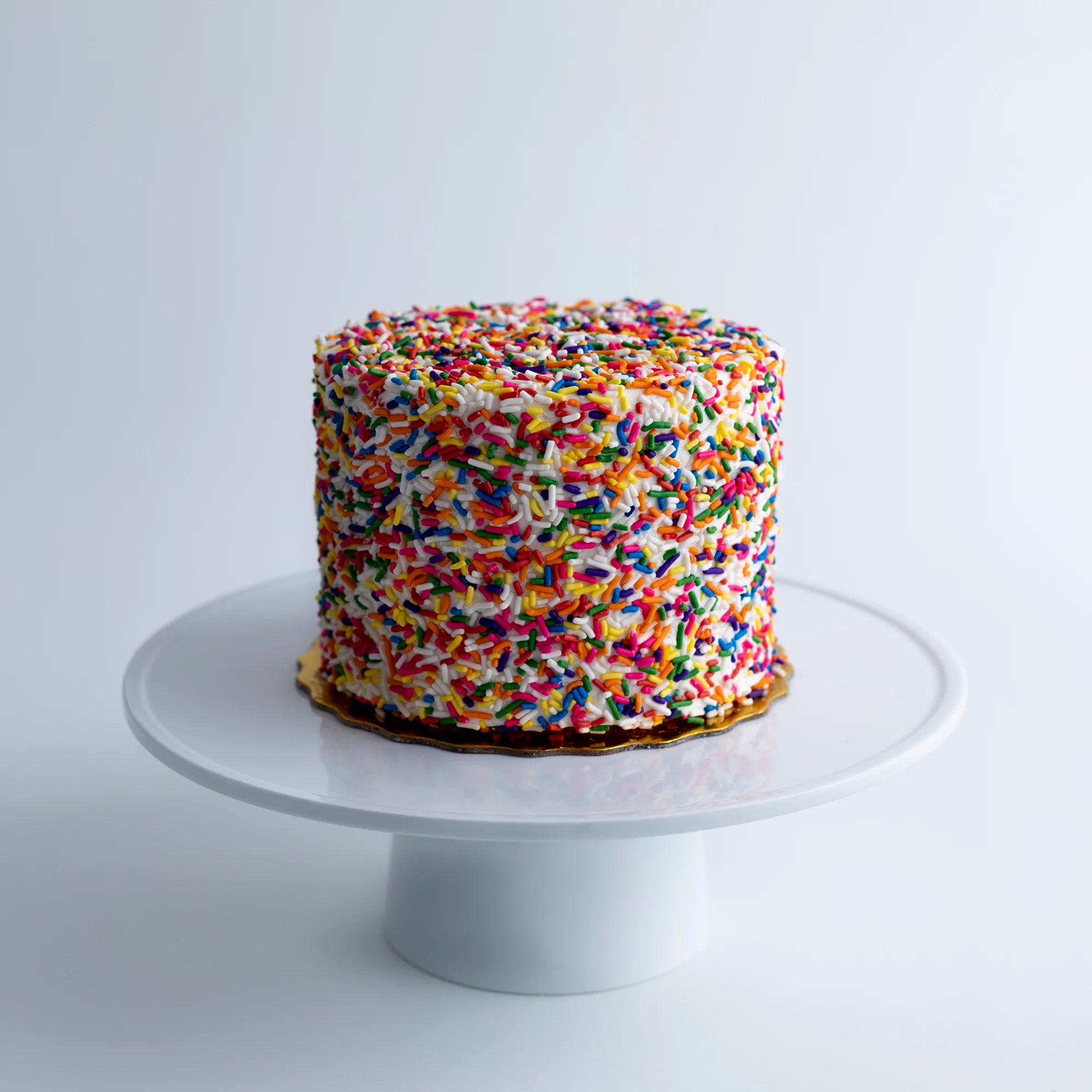 Vanilla Rainbow Cake, Small 6” Size U43039