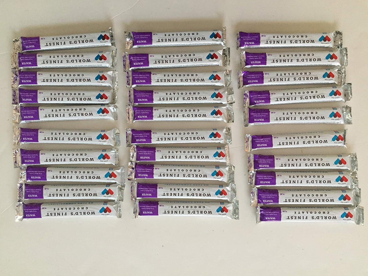 30 BARS Milk Chocolate Wafers Q61749