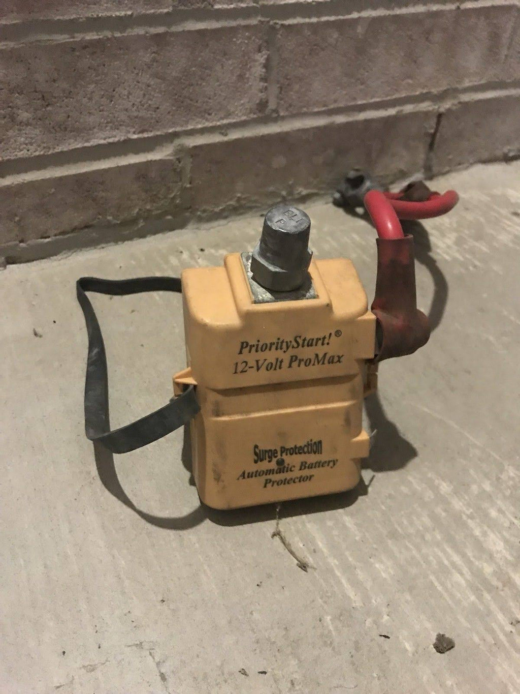 12-Volt Automatic Battery Protector Q177925