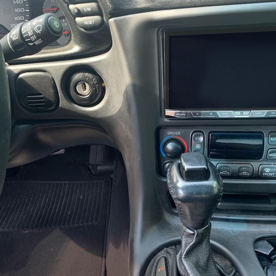 Double Din Stereo Dash Installation Kit V984727