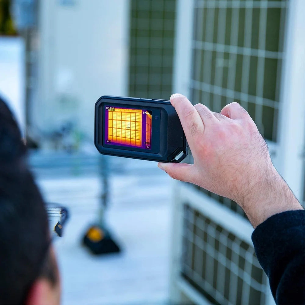 Compact Thermal Camera with Wi-Fi D883
