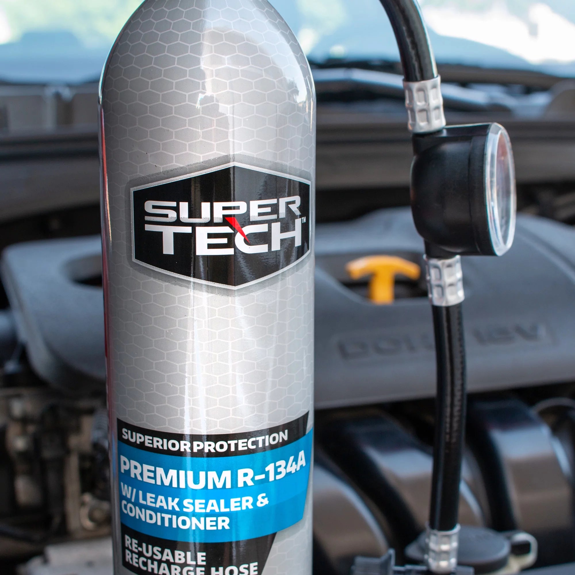 18 oz Automotive Refrigerant with Reusable Hose and Gauge P79280