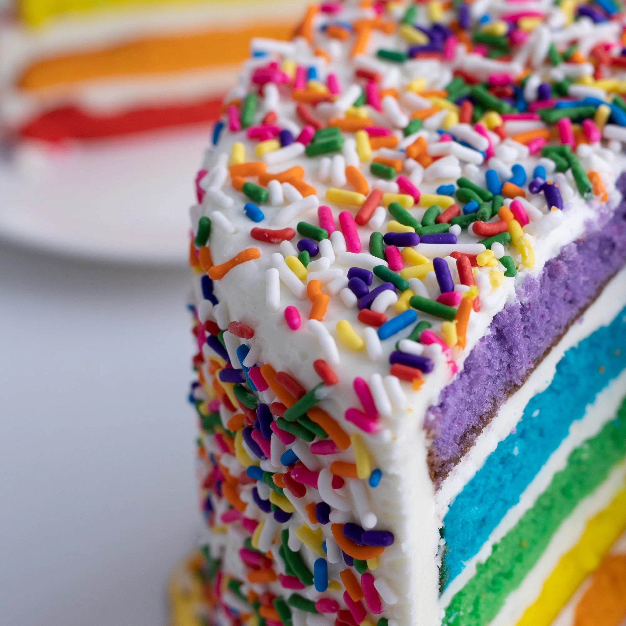 Vanilla Rainbow Cake, Small 6” Size U43039
