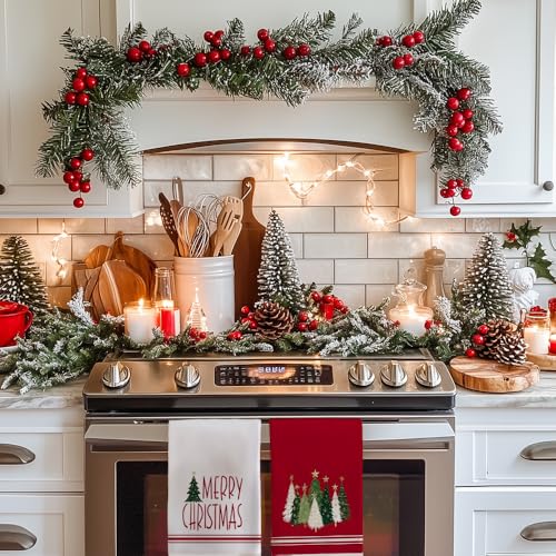 Red Xmas Tree Kitchen Towels Set of 2 Q17053