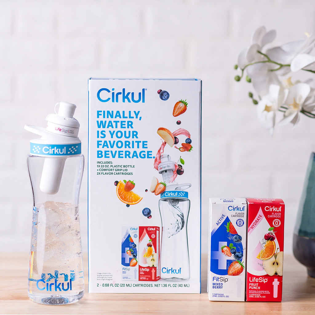 22oz Plastic Water Bottle Starter Kit with Blue Lid and 2 Flavor Cartridges W527